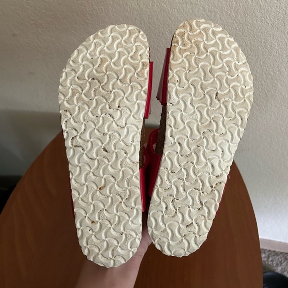 BIRKENSTOCK Risa Girls Nautical Stripes Red Patent BirkoFlor Size 2 Outdoor Run - Picture 7 of 10